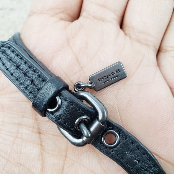 Coach Terry Black Leather Sandals Size 6.5 - Picture 3 of 10